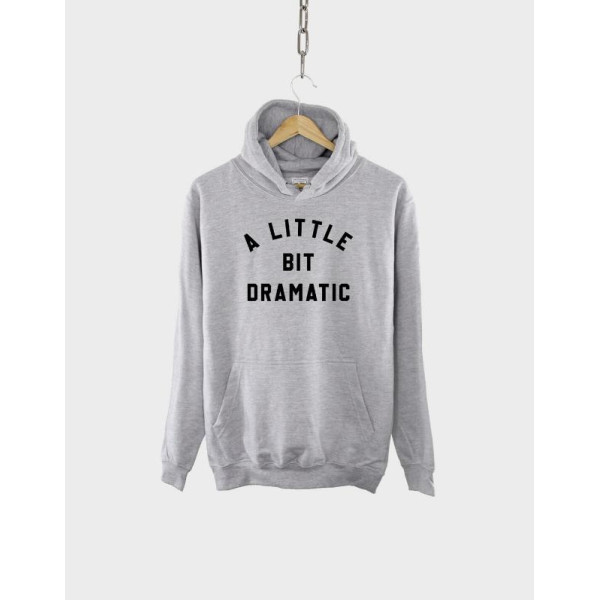 Суичър с щампа DRAMATIC